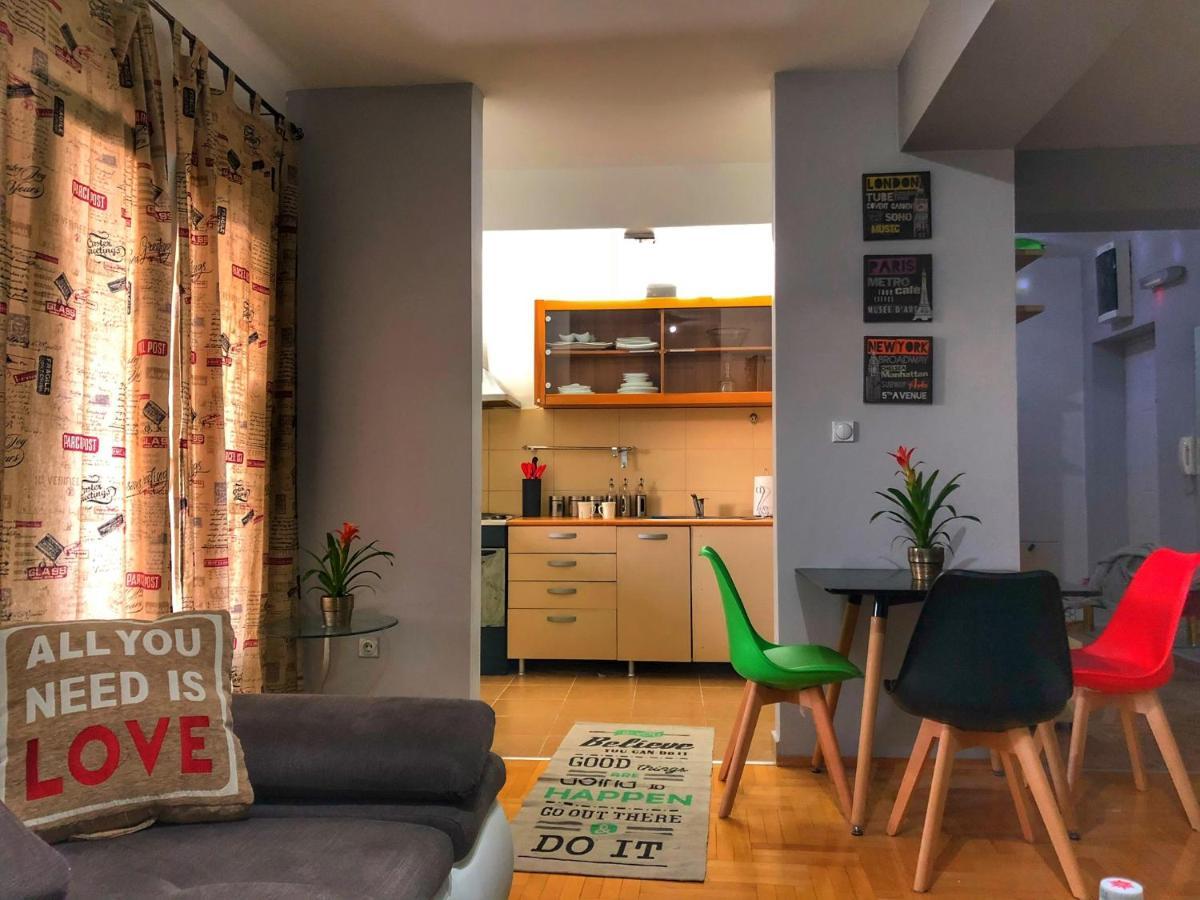 Apartments Near City Center Скопье Экстерьер фото